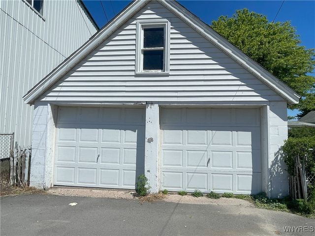 5841 Ontario Street, Newfane, NY 14126