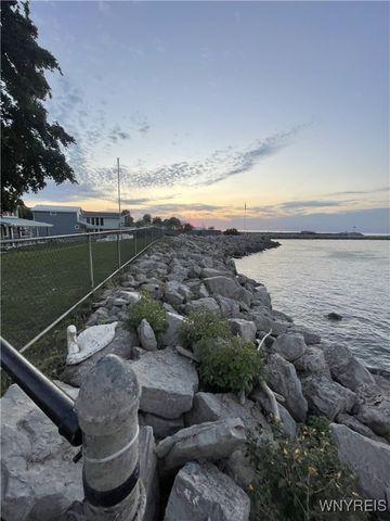 5841 Ontario Street, Newfane, NY 14126