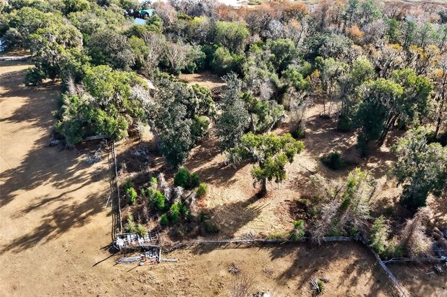 8989 S GREAT OAKS DRIVE, Floral City, FL 34436