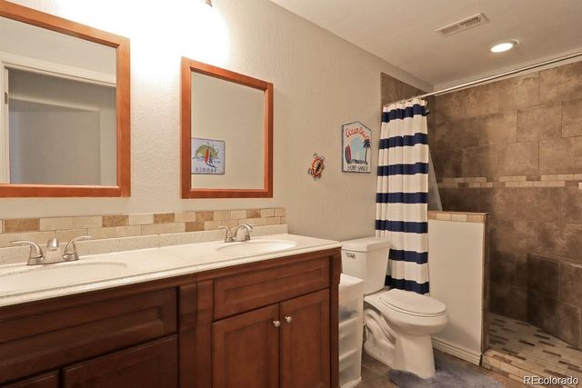 55740 E 41st Avenue, Strasburg, CO 80136
