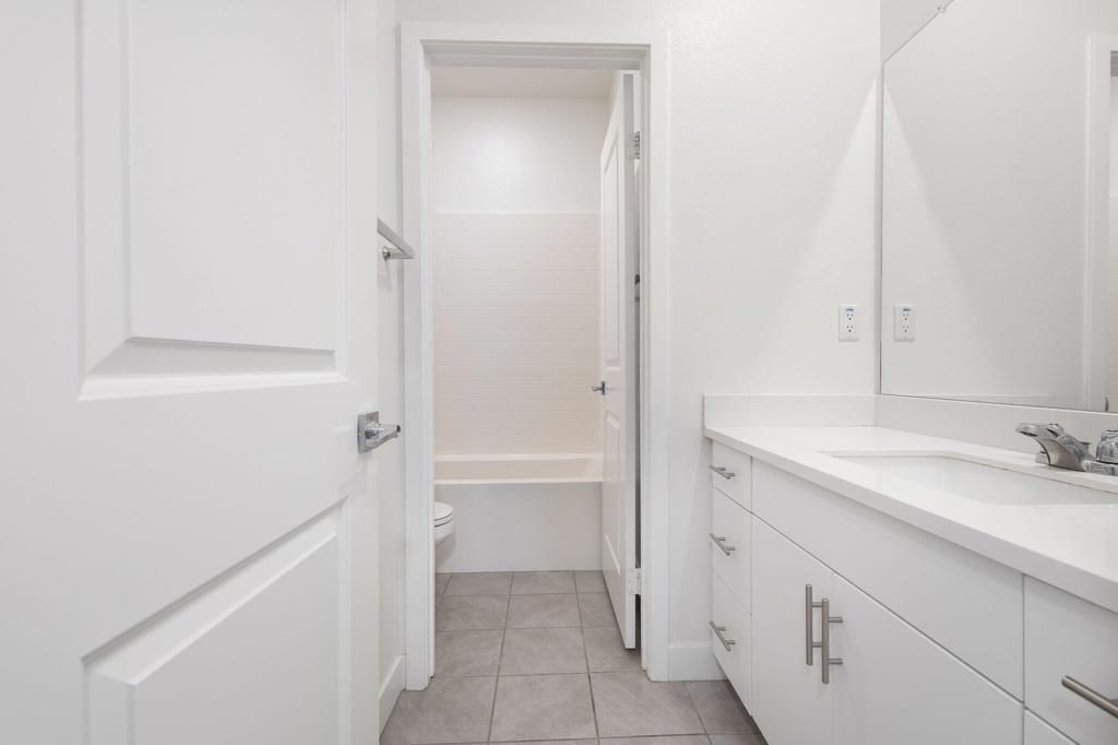 Image 18 of property listing at 76333 Oxford Lane, Palm Desert, CA 92211
