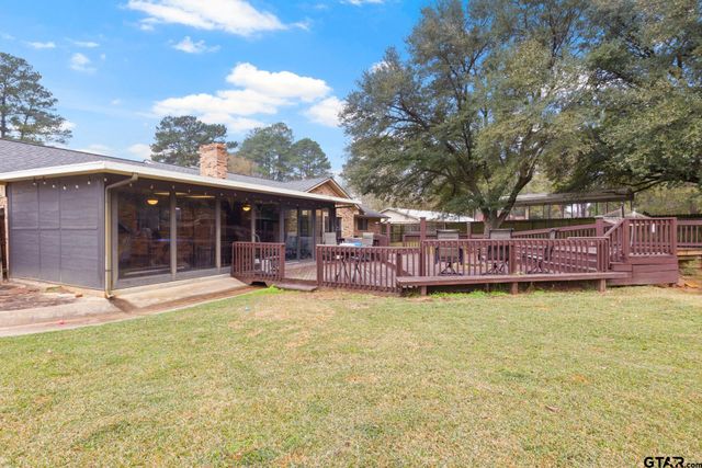 195 County Road 4164, Pittsburg, TX 75686