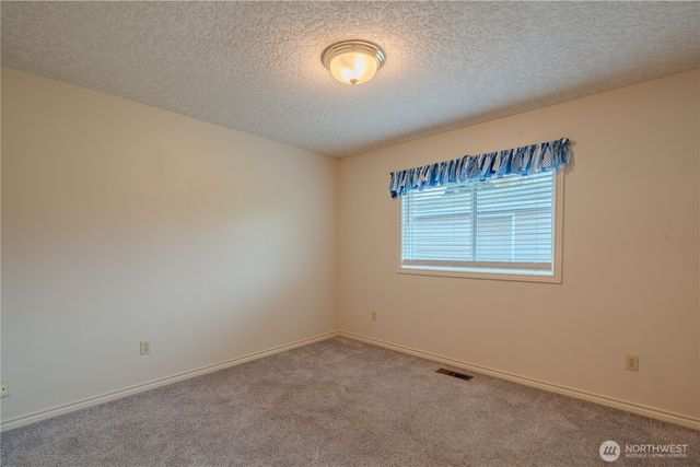 1420 NW 136th Street, Vancouver, WA 98685