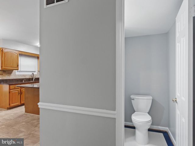 9320 CREEKVIEW DR, Laurel, MD 20708