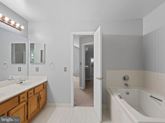 9320 CREEKVIEW DR, Laurel, MD 20708