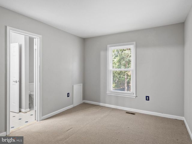 9320 CREEKVIEW DR, Laurel, MD 20708