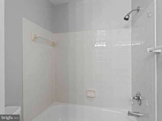 9320 CREEKVIEW DR, Laurel, MD 20708