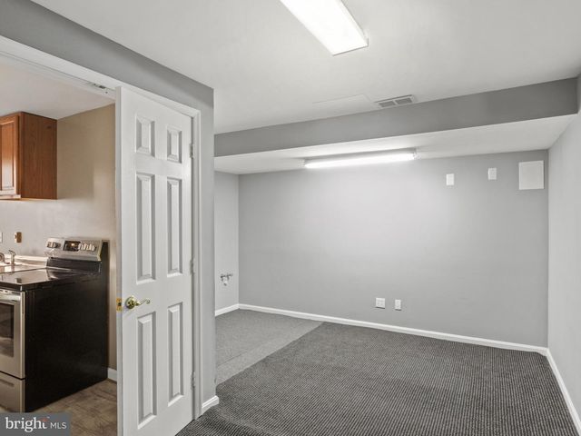 9320 CREEKVIEW DR, Laurel, MD 20708