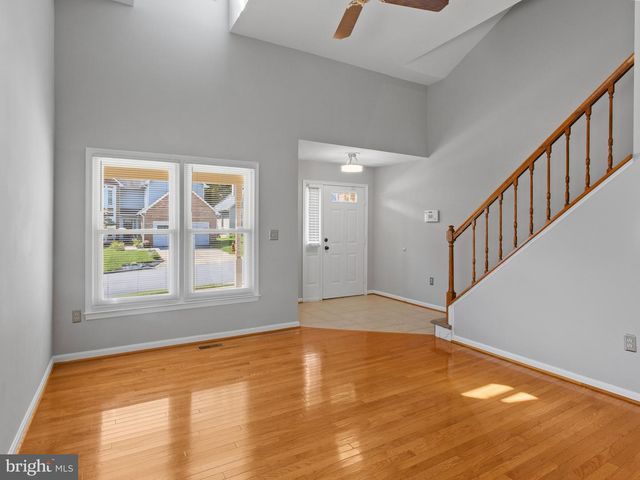 9320 CREEKVIEW DR, Laurel, MD 20708