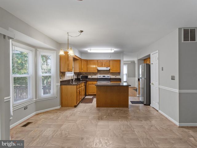 9320 CREEKVIEW DR, Laurel, MD 20708