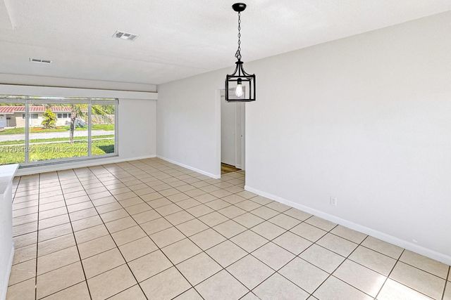 231 NE 16th Ave, Pompano Beach, FL 33060