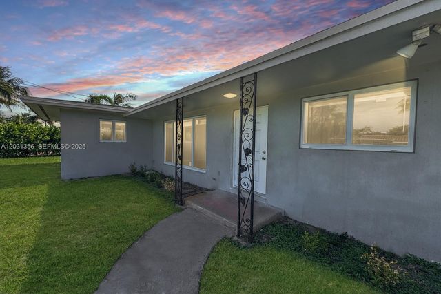 231 NE 16th Ave, Pompano Beach, FL 33060