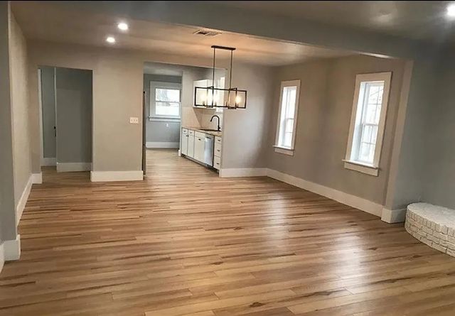 1729 NW 33rd Street, Oklahoma City, OK 73118
