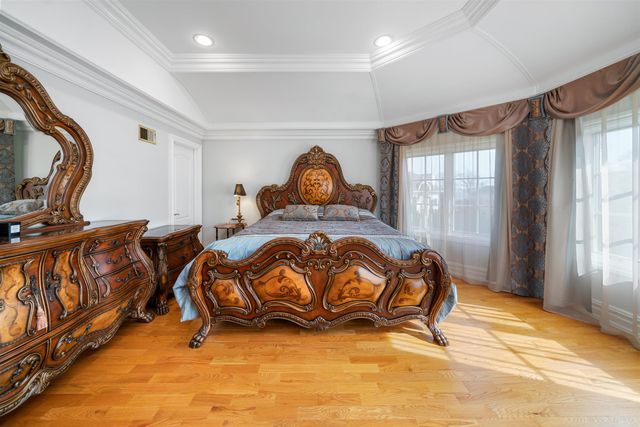 2 EUCLID RD, Fort Lee, NJ 07024