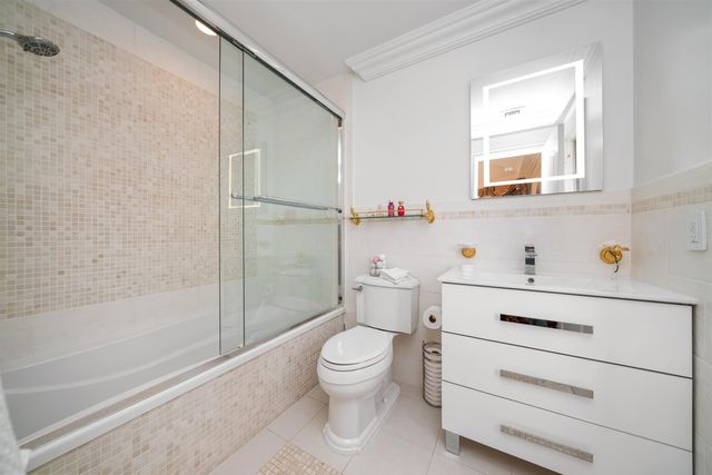 2 EUCLID RD, Fort Lee, NJ 07024