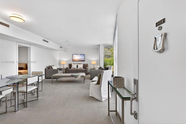 10178 Collins Ave 208, Bal Harbour, FL 33154