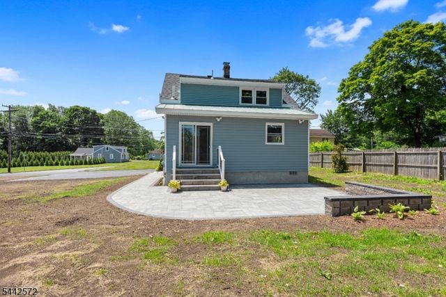 20 Corwin St, Roxbury Twp., NJ 07847