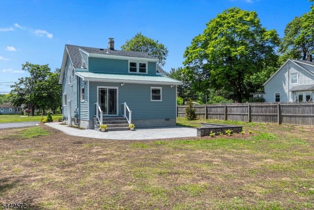 20 Corwin St, Roxbury Twp., NJ 07847