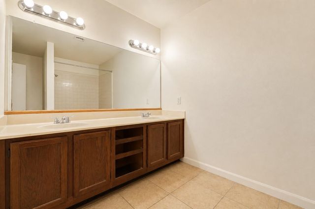 8299 Cambridge Street 901, Houston, TX 77054