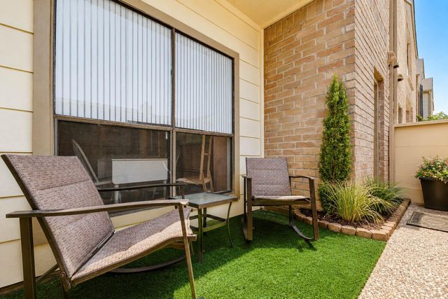 8299 Cambridge Street 901, Houston, TX 77054