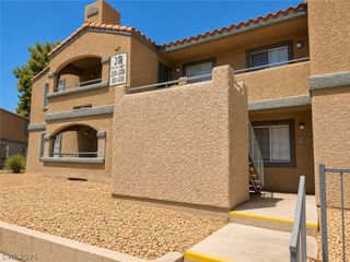 201 Mission Laguna Lane 201, Las Vegas, NV 89107