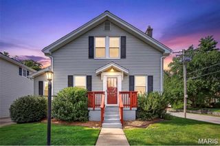 904 Chelsea Avenue, Glendale, MO 63122