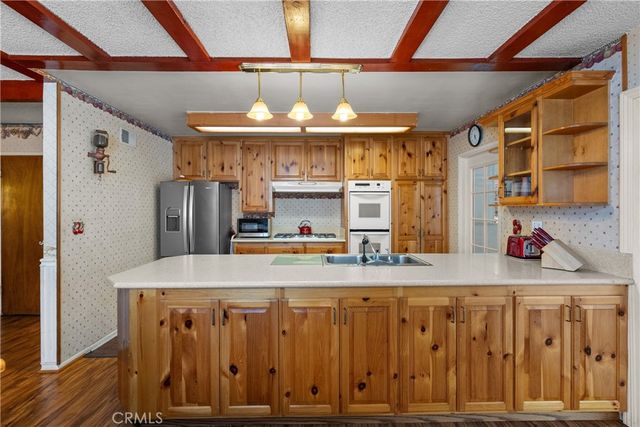 15913 Napa Street, North Hills, CA 91343