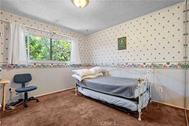 15913 Napa Street, North Hills, CA 91343