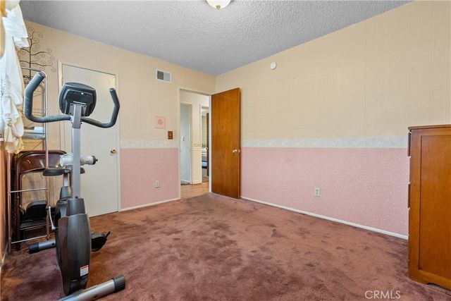 15913 Napa Street, North Hills, CA 91343