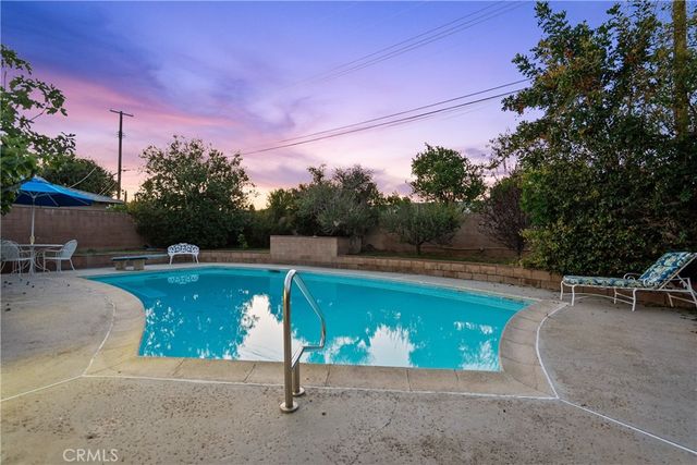 15913 Napa Street, North Hills, CA 91343