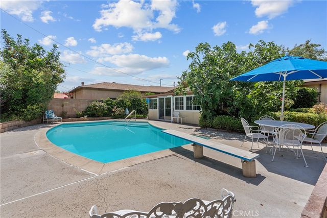 15913 Napa Street, North Hills, CA 91343