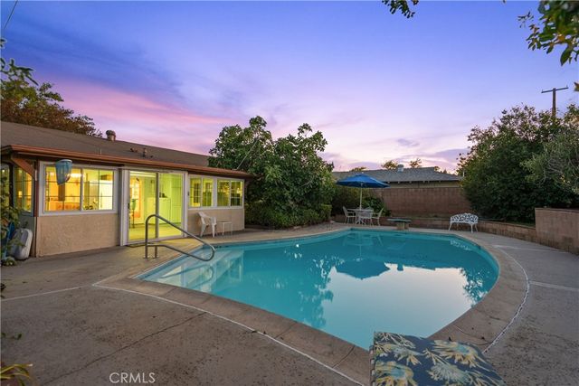 15913 Napa Street, North Hills, CA 91343