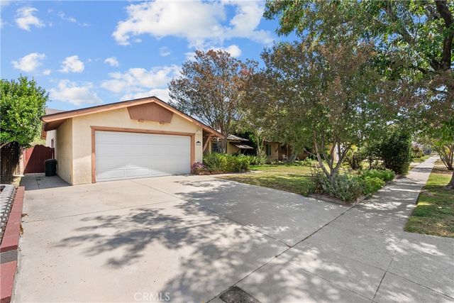 15913 Napa Street, North Hills, CA 91343
