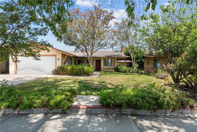 15913 Napa Street, North Hills, CA 91343
