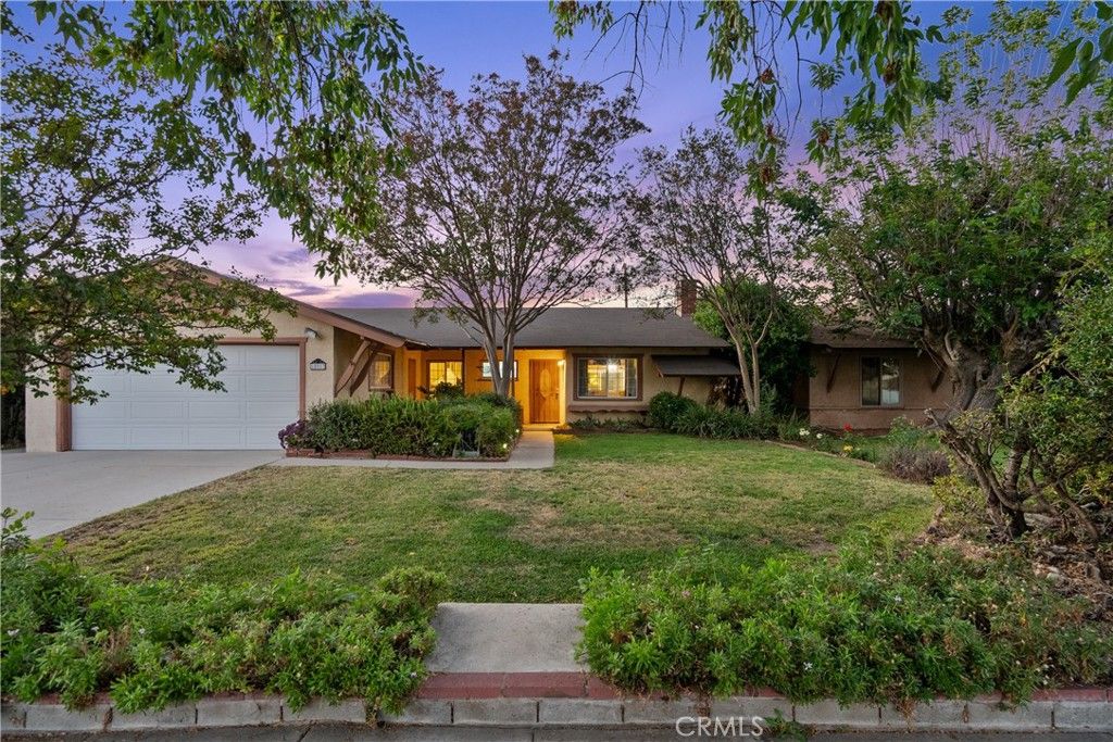 15913 Napa Street, North Hills, CA 91343