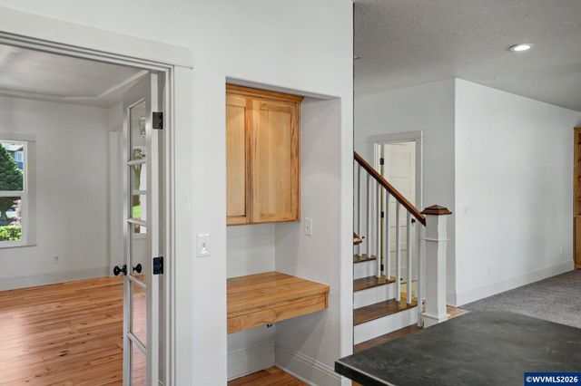 764 3rd St, Lyons, OR 97358
