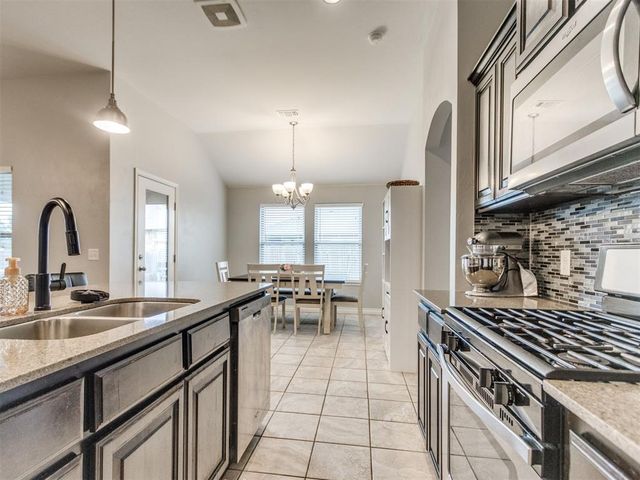 2821 NW 188th Street, Edmond, OK 73012