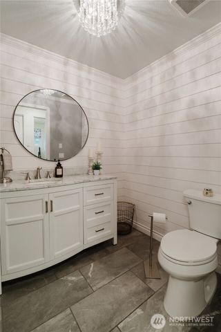 314 Centralia Alpha Road, Centralia, WA 98531