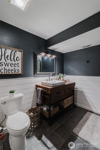 314 Centralia Alpha Road, Centralia, WA 98531