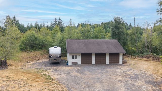 314 Centralia Alpha Road, Centralia, WA 98531