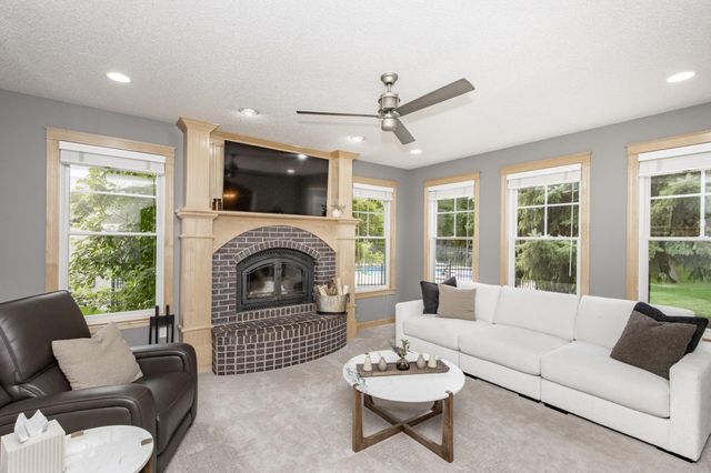 461 20th Avenue E, West Fargo, ND 58078