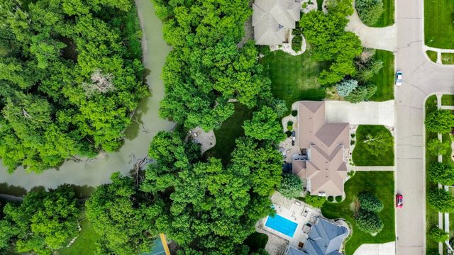 461 20th Avenue E, West Fargo, ND 58078