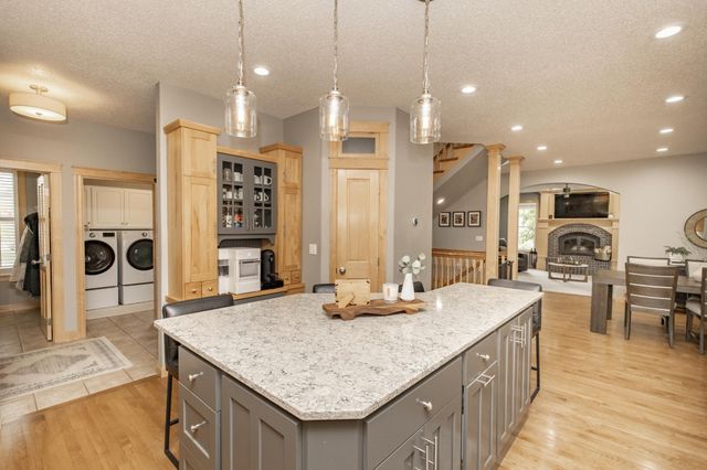 461 20th Avenue E, West Fargo, ND 58078