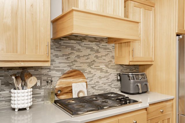 461 20th Avenue E, West Fargo, ND 58078