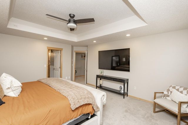 461 20th Avenue E, West Fargo, ND 58078
