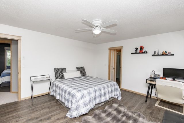461 20th Avenue E, West Fargo, ND 58078