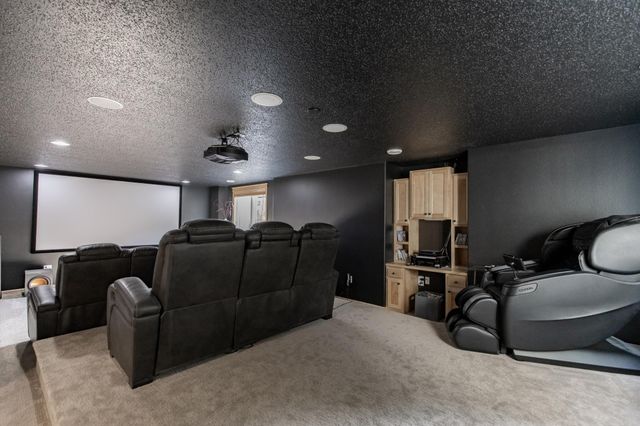 461 20th Avenue E, West Fargo, ND 58078