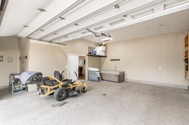 461 20th Avenue E, West Fargo, ND 58078