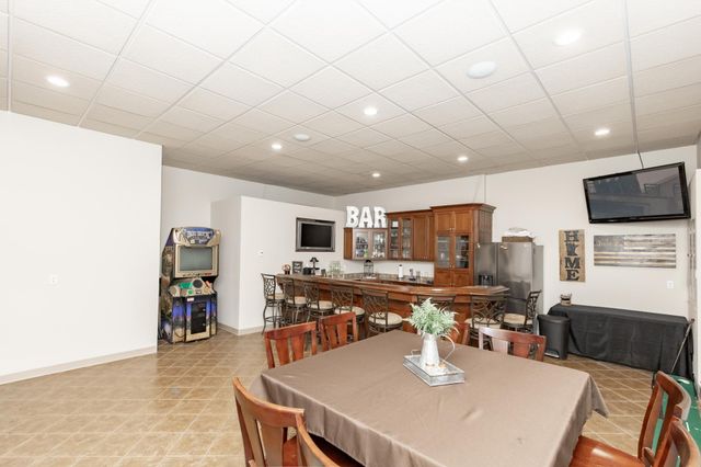 461 20th Avenue E, West Fargo, ND 58078