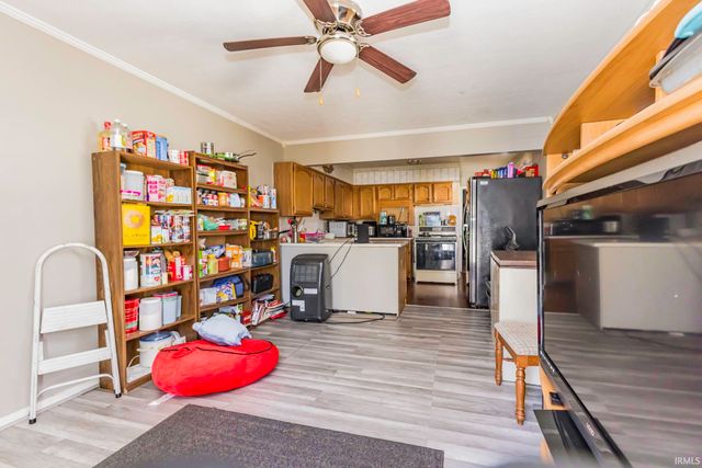 2112 S Beacon Street, Muncie, IN 47302